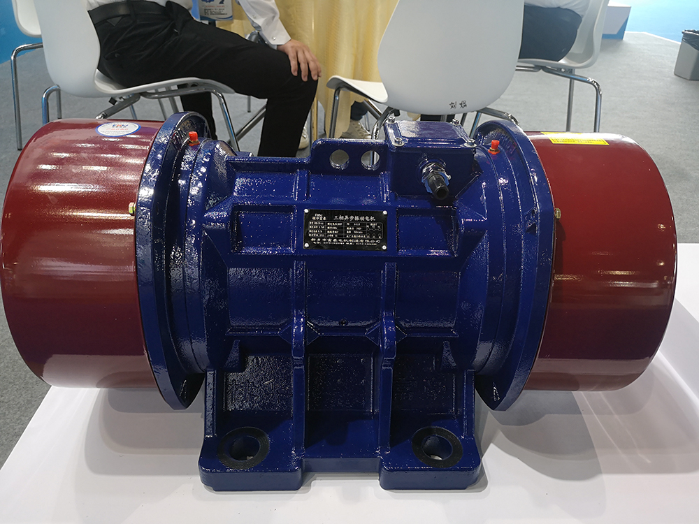 振動電機電源連接時必須注意的問題和預防